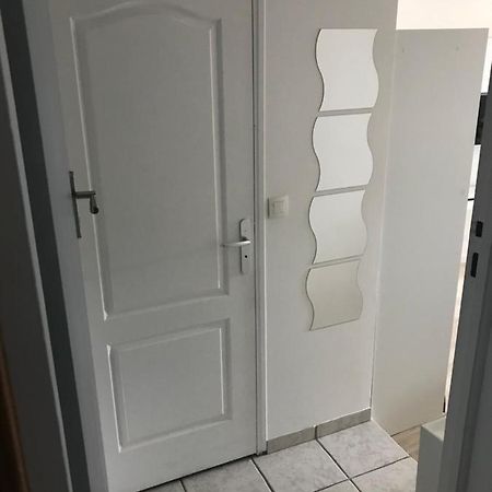Studio Moderne Au Calme Cappelle-la-Grande Екстериор снимка